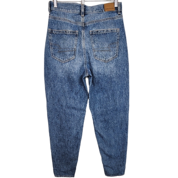 American Eagle 4 Long Ripped Relaxed Mom Jean Rigid Tapered Balloon Leg - Picture 5 of 8
